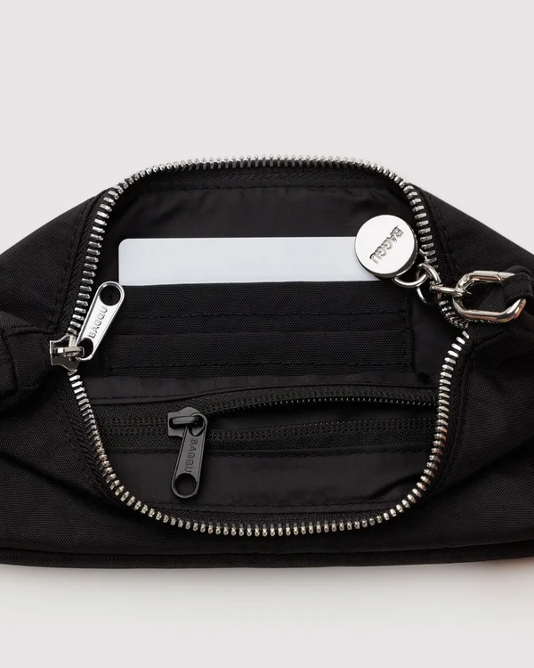 Nylon Pochette - Black - Material: heavyweight-nylon