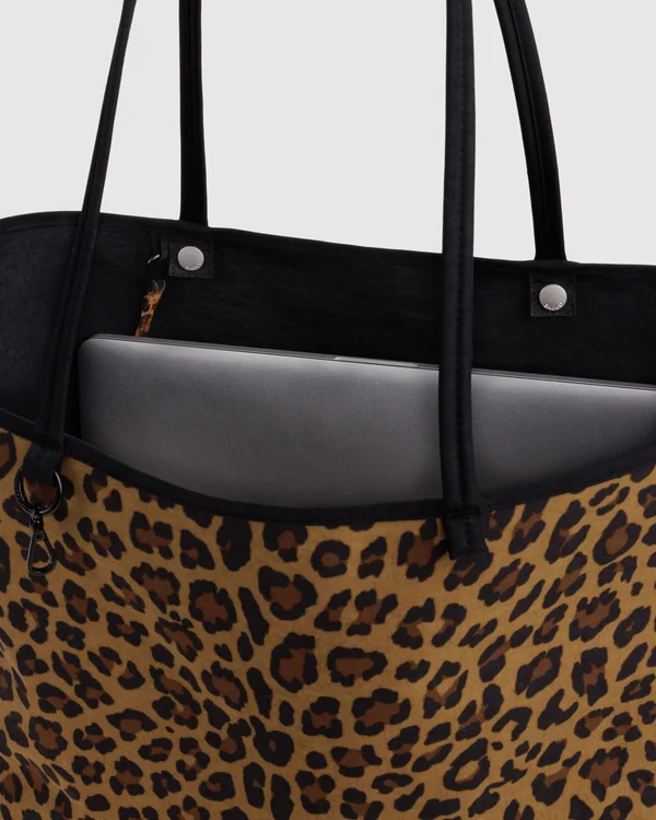 Large Nylon Reversible Tote - Leopard Mix - Material: heavyweight-nylon