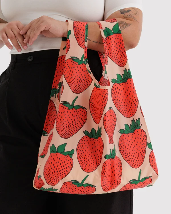 Standard Baggu - Strawberry - Size: OS